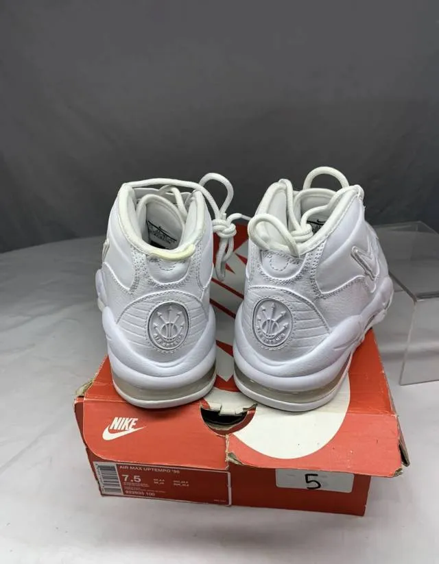 Nike Air Max Uptempo 95 Triple White 922935-100 Size 7.5.
